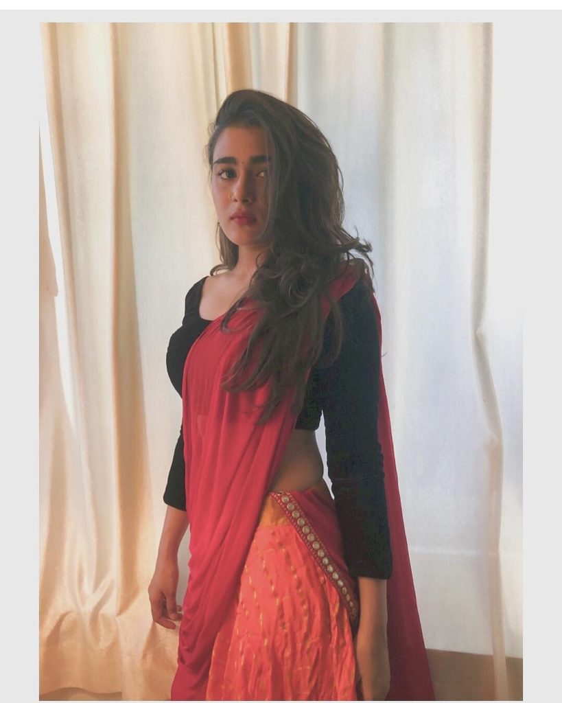 Shalini Pandey measurements