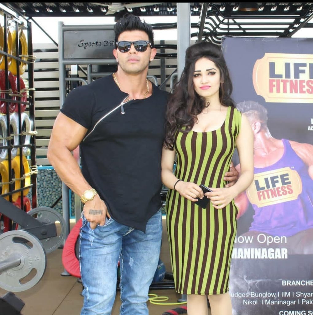 Aditi mistry with sahil khan