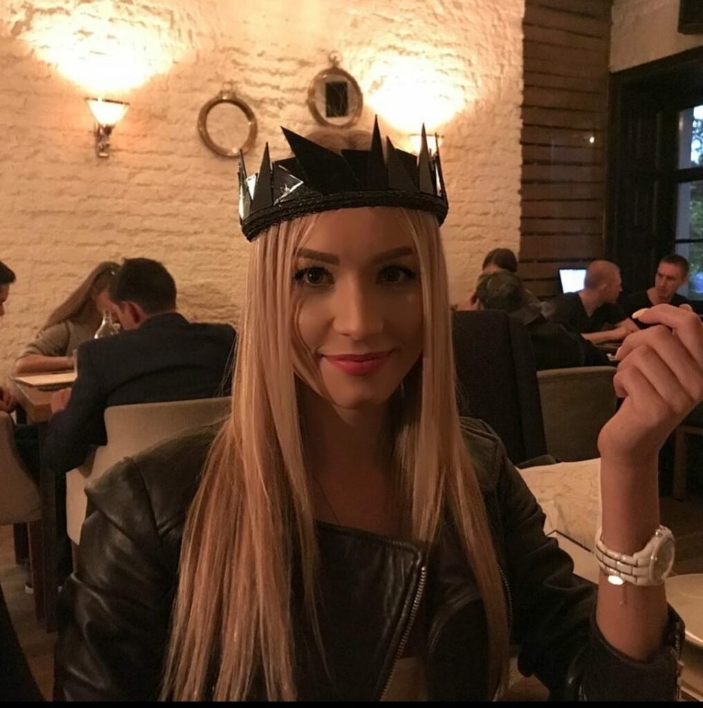 blonde hair