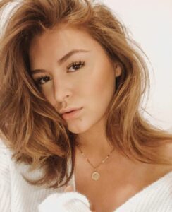 Tayy Lavie (Taylor Lavie) Biography, Wiki, Age, Height, Bio, Info, Details