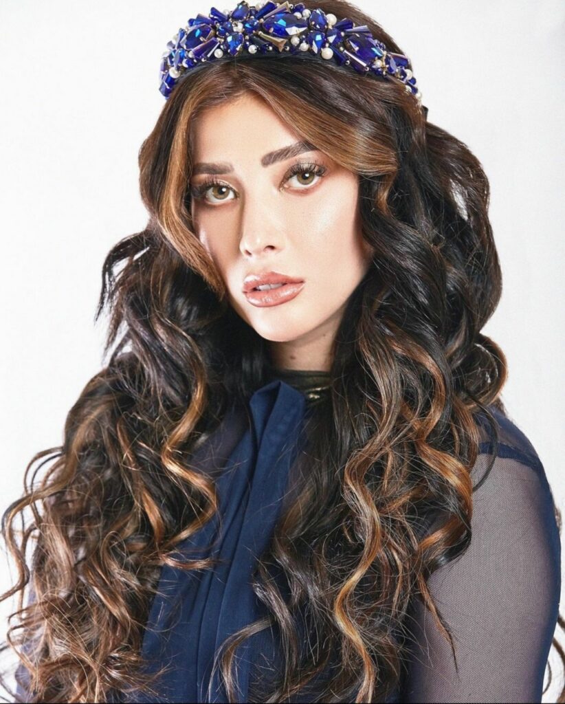 Brenda Zambrano Bio