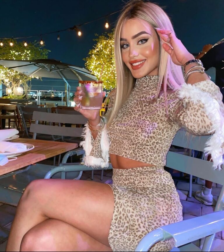 Mia Dio Biography, Wiki, Age, Height, Info, Details, Birthday