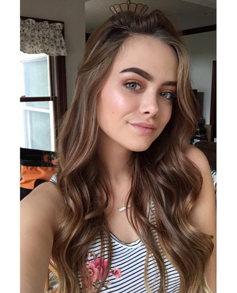 Erin Johnson Wiki, Biography, Age, Height, Info, Details, Photos